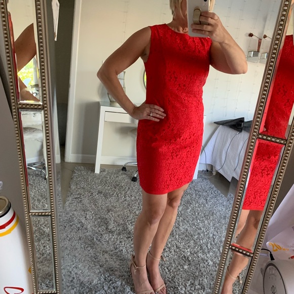 Diane Von Furstenberg Dresses & Skirts - Beautiful red floral lace overlay dress!